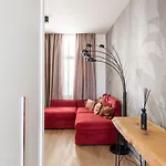 New Modern 5. Floor *